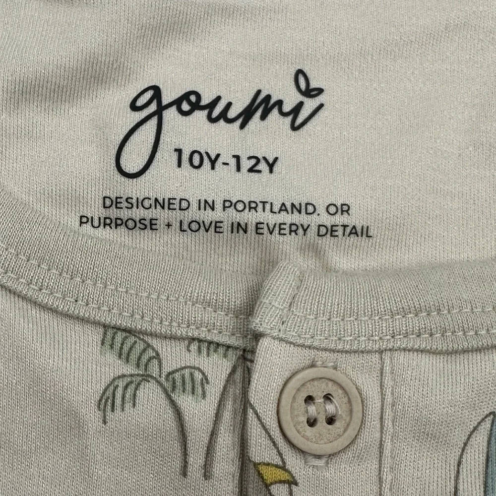 Goumi Kids Tank Top Henley Button Size 10-12 Year All Over Beach Print Vacay NEW